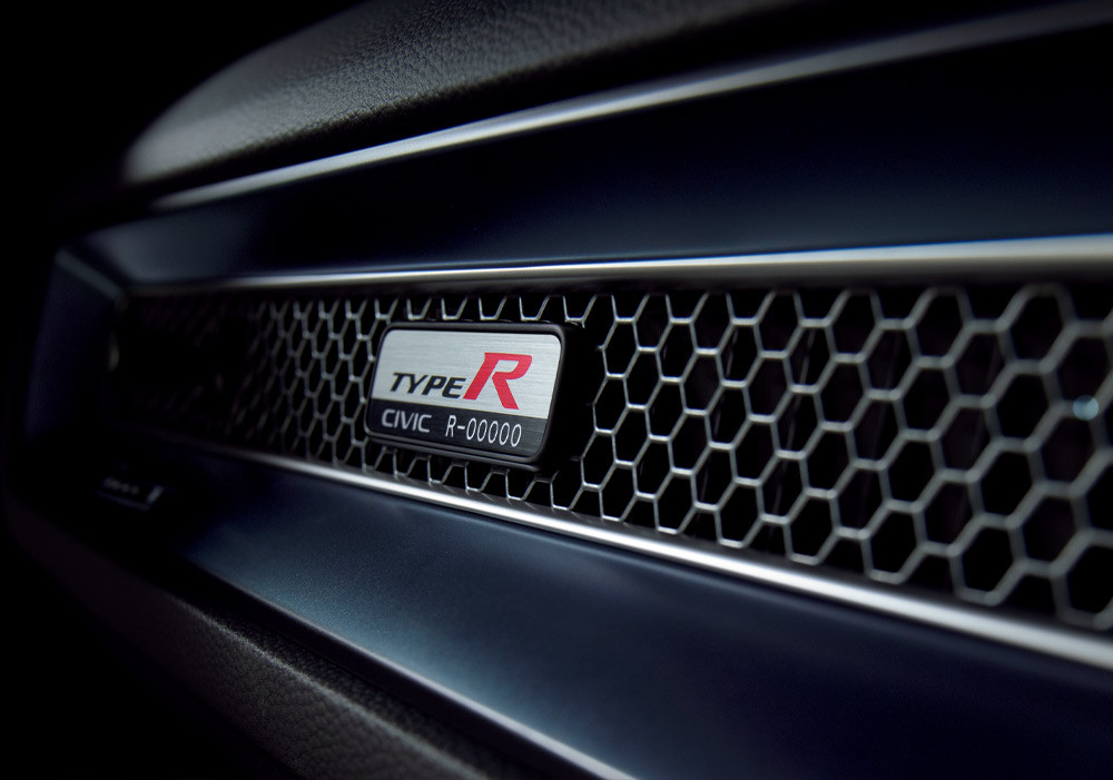 feat_plat__1679490591490